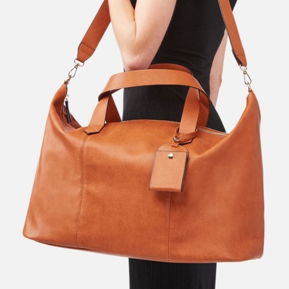 JustFab Handbags - 🖤JustFab Jaf Weekender Bag Cognac